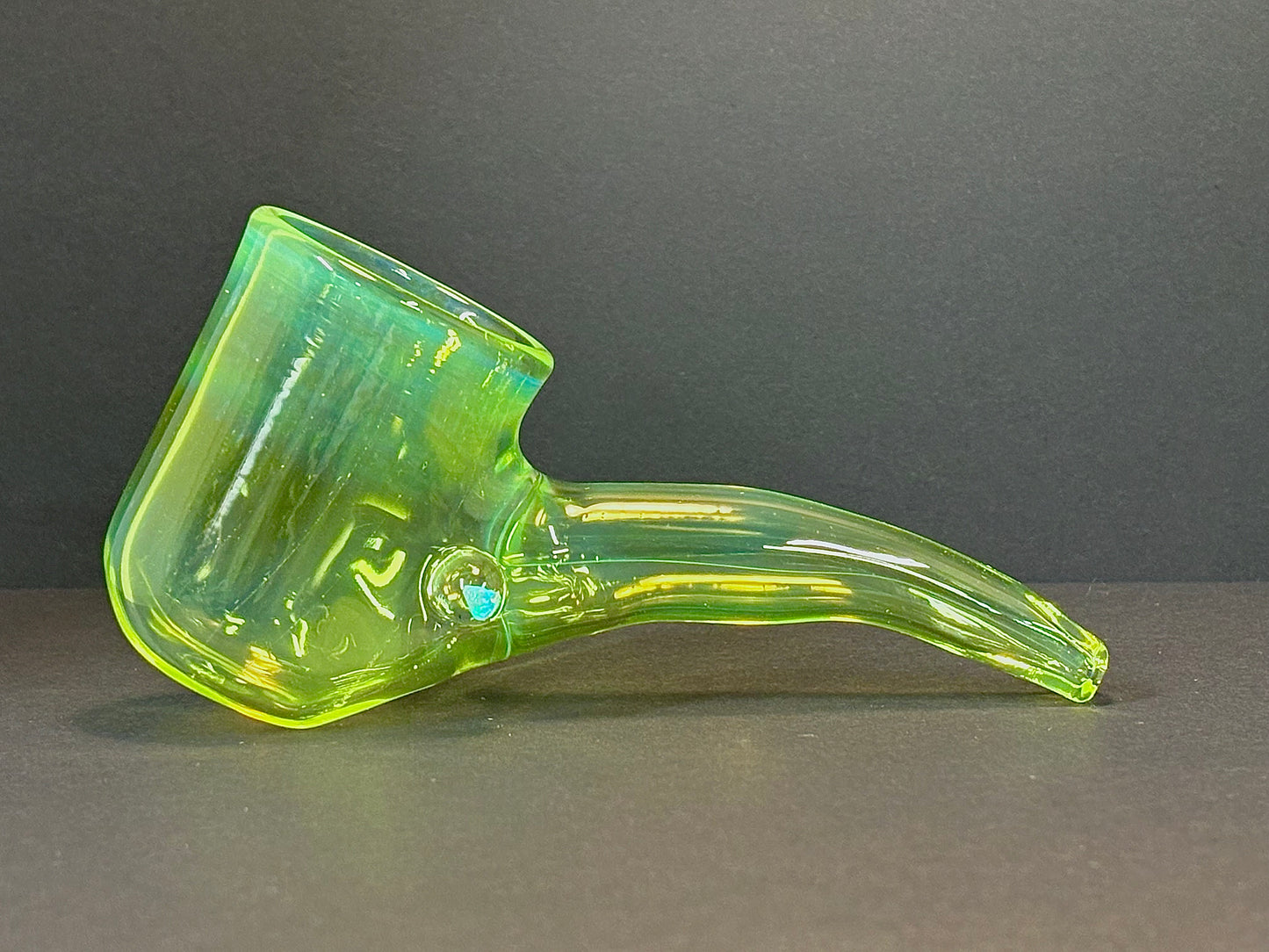 Puffco proxy case fitting attachment